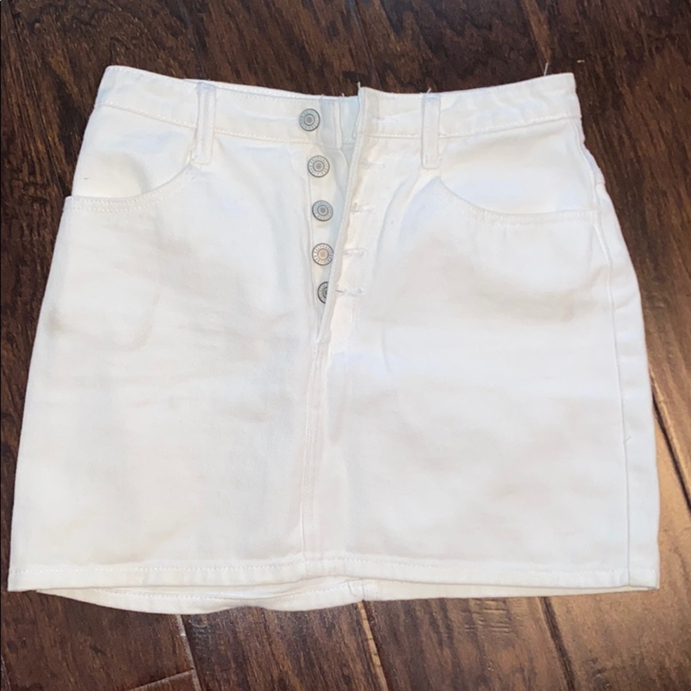 Brandy Melville high waisted white denim skirt